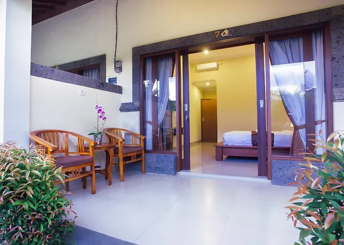 Guest house Ayu 2 *
